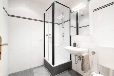 Grand Apartment Close To The Isar And Citycenter München Eksteriør billede